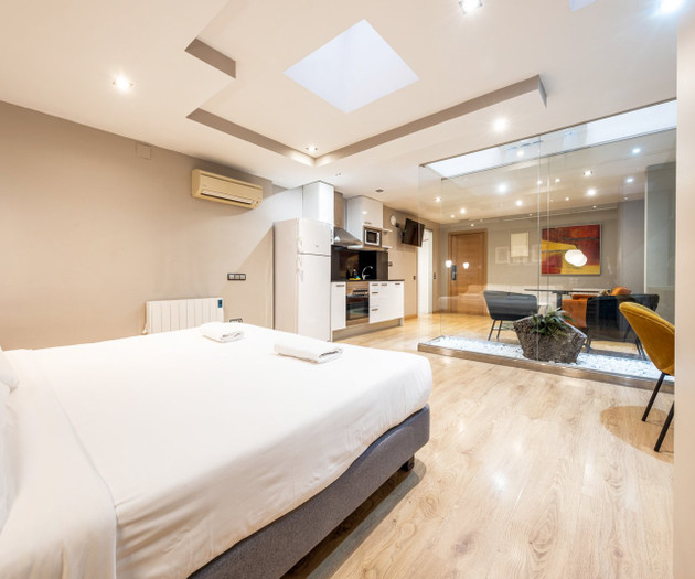 Fully Equipped Central Barcelona Studio