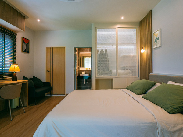 Bedroom