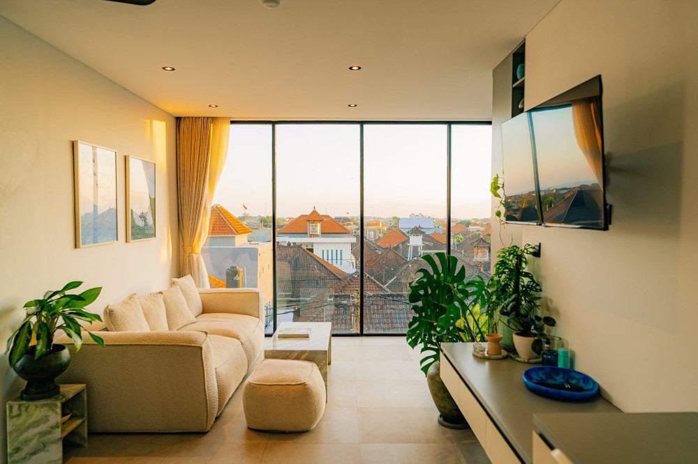 Deluxe suite, balcony & kitchen, pool, Canggu preview