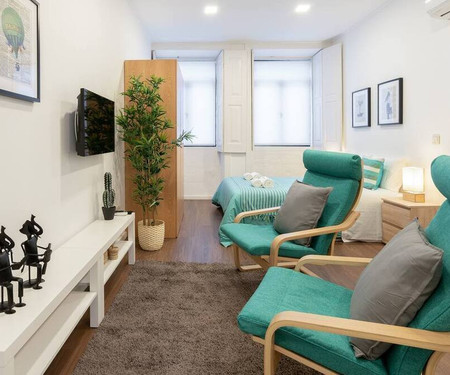 Beautiful Studio w/ Netflix | Walk City Center