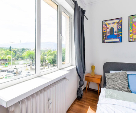 Super Fresh! 3BDR Apartment in Sofia Center's Arti