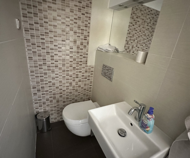 Elegant apartment in city centre district VI.
