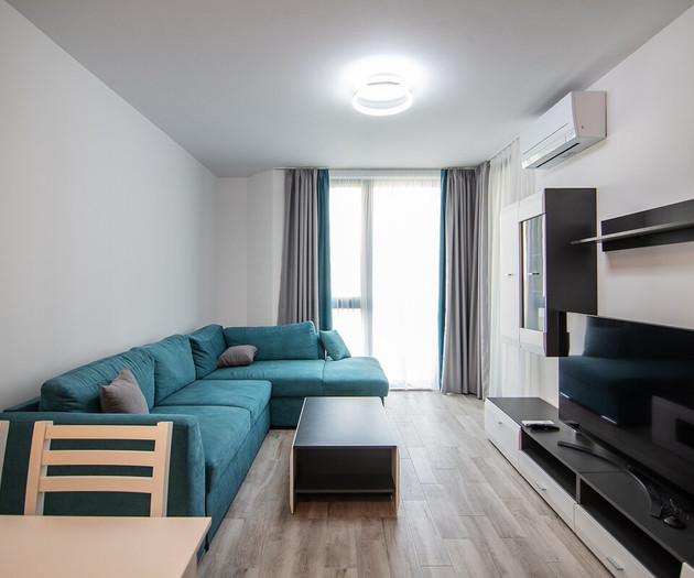 Azur Deluxe flat with parking