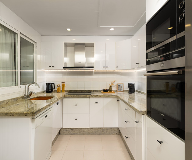 Apartamento Residencial en Marbella con Piscina