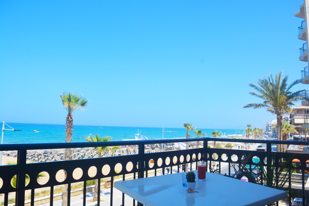 Breathtaking Sea-View Studio | High-Speed Wi-Fi preview