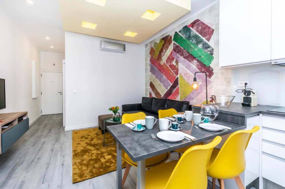 1 bedroom flat, Graça near Santa Apolónia preview