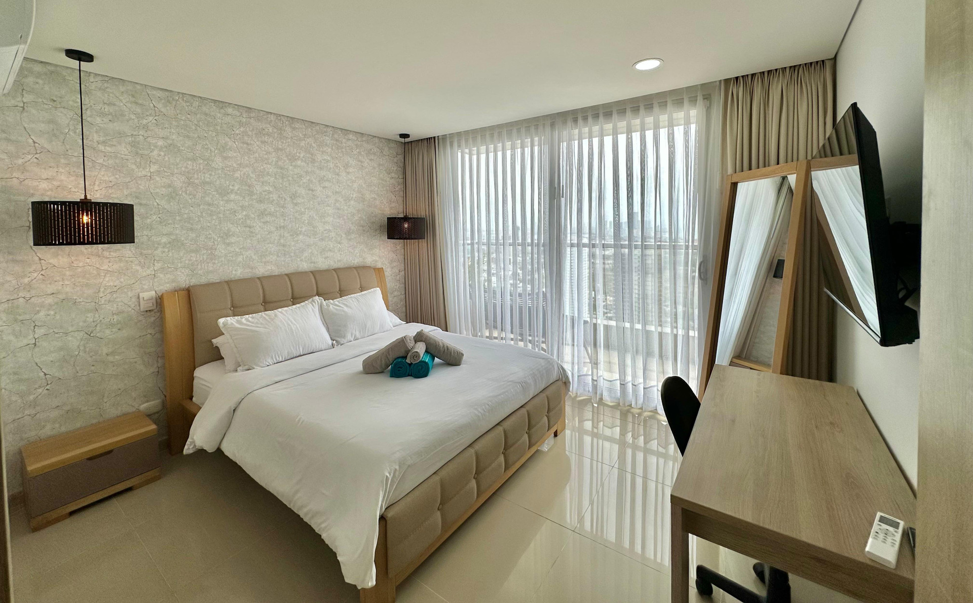Bedroom with city view