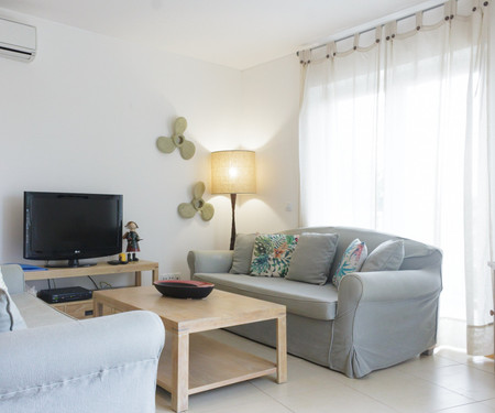 Apartamento Girassol T2 Cabanas Gardens by YHA