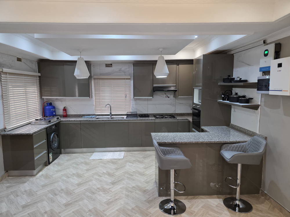 Apart in Lusaka|2 bed 2 bath|parking|solar|wifi preview
