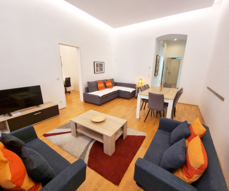 Design Two-Bedroom Apt. - GAL Apartments Vienna***