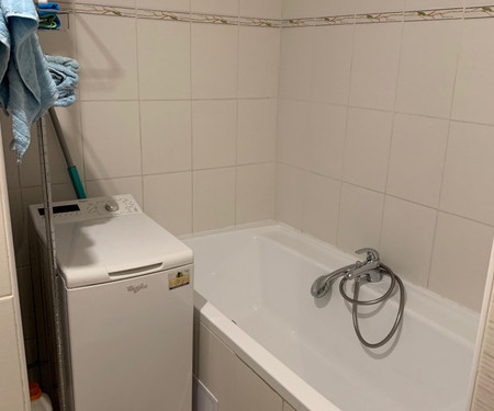 Sunny apartment for 4 person nearby city center