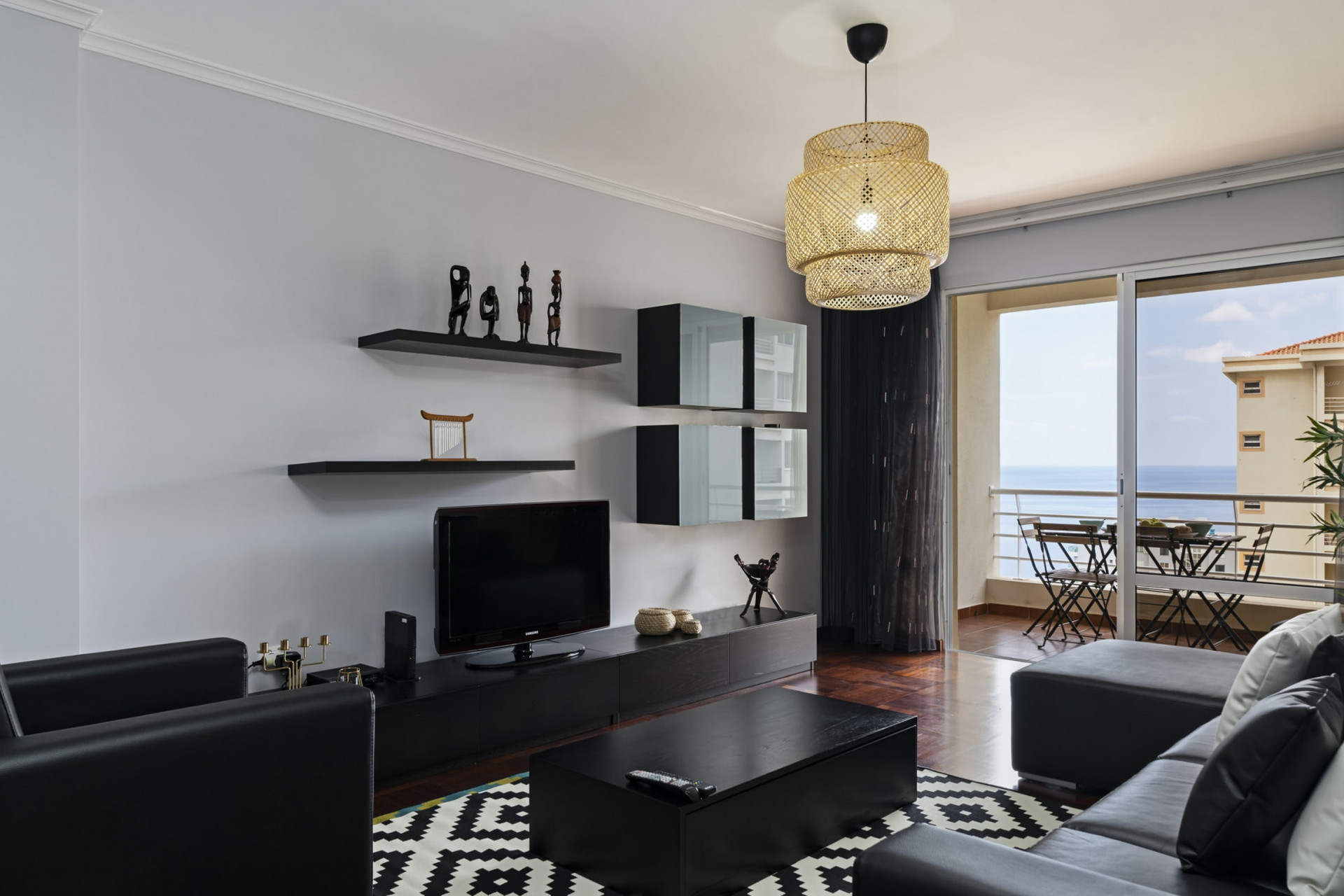 Livingroom with a TV