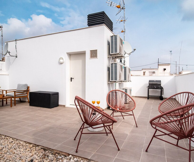 COM02 - Spacious and modern apartment in Patraix