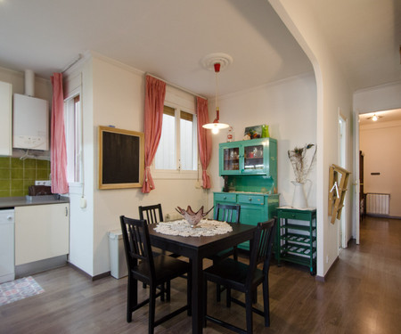 Cozy apartment, two double bedrooms in Eixample