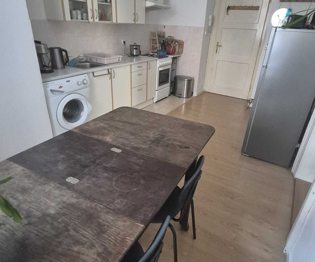 Modest flat in the heart of Vinohrady