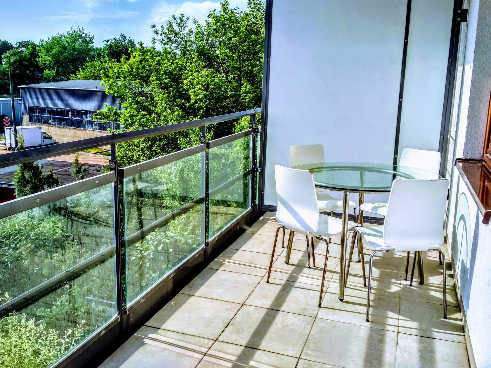 Balcony (room 3)