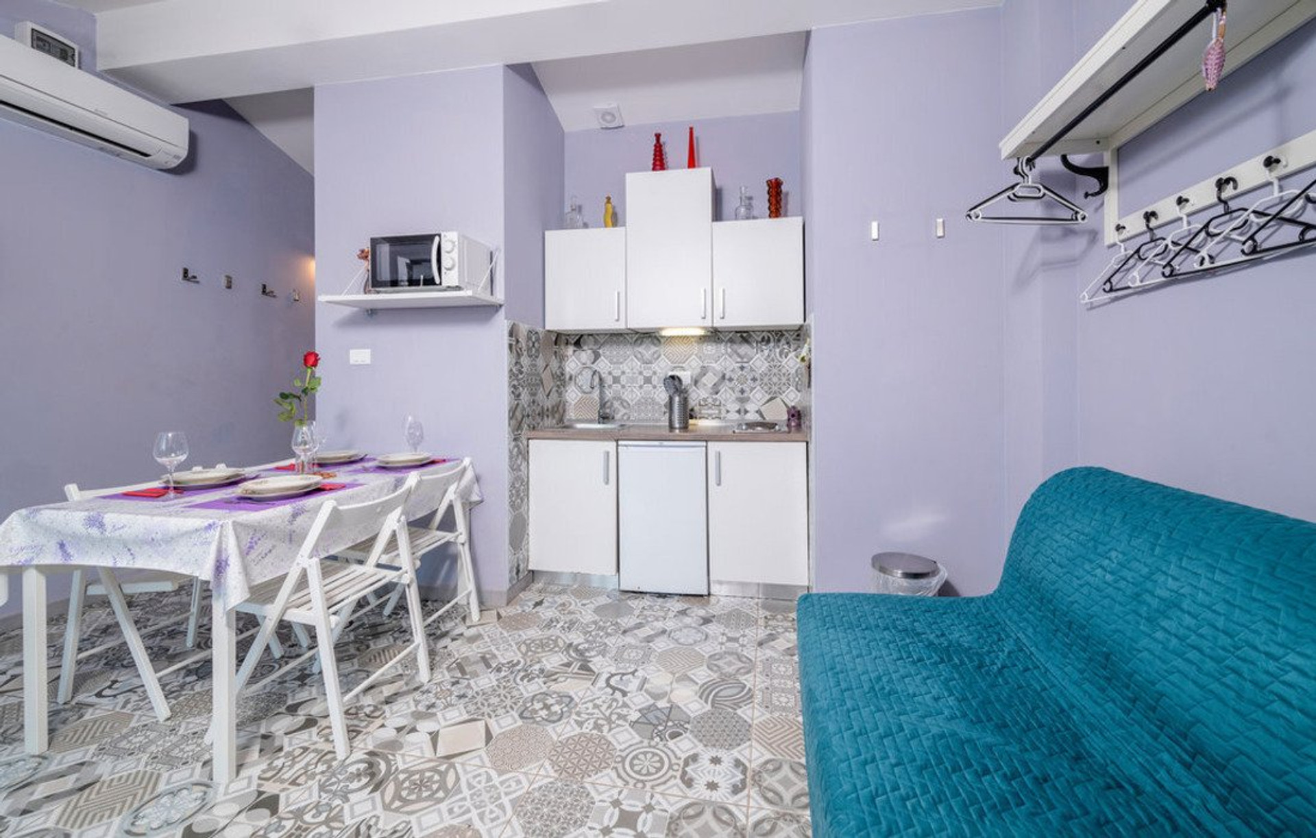 living room with kitchenette