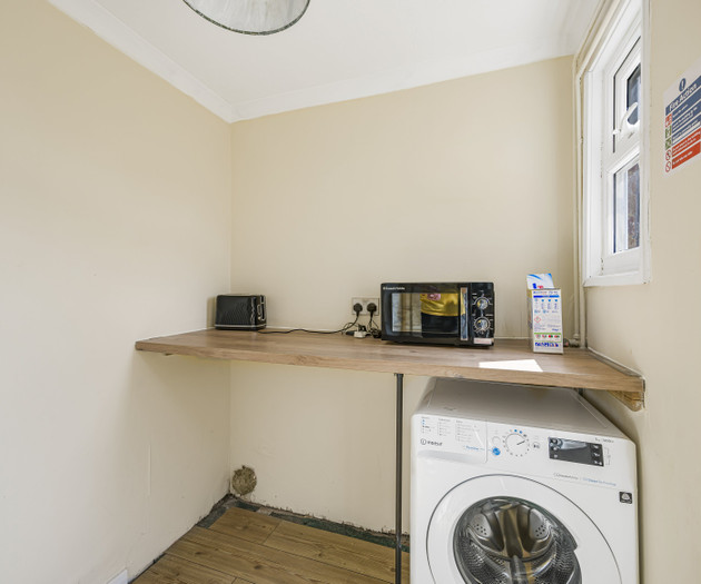 The Ipswich Snug Spacious 3BR Retreat FREE Parking