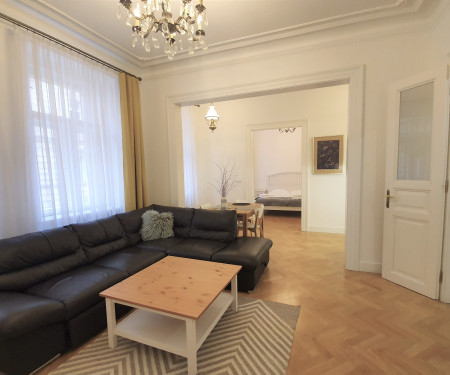 Classic one-bedroom apartment in Mala Strana