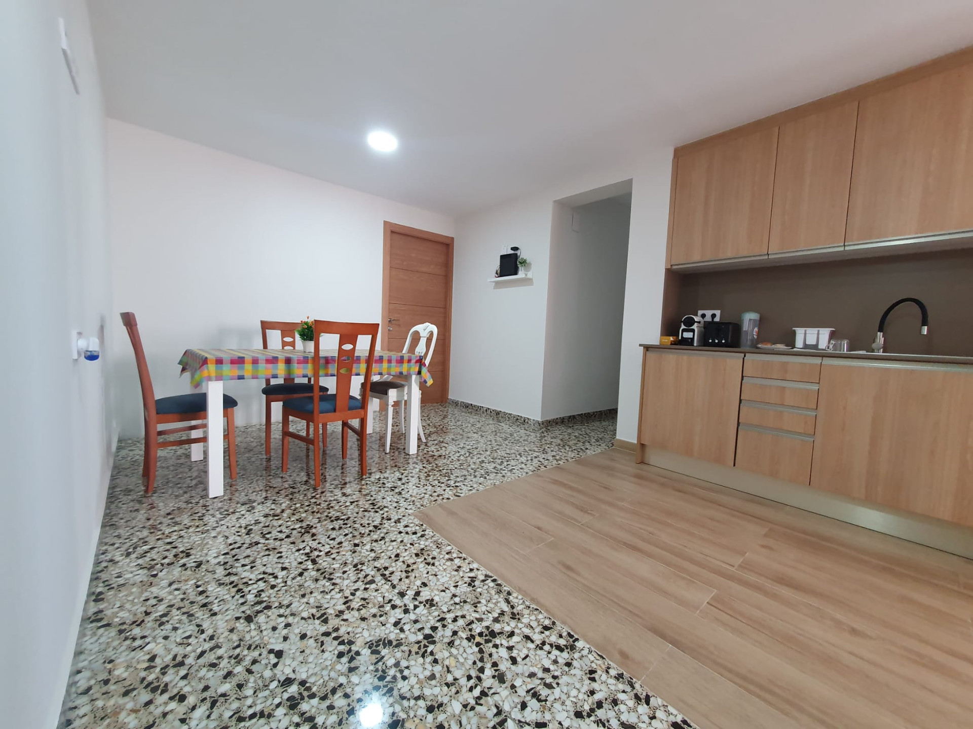 Shared diningroom with kitchen