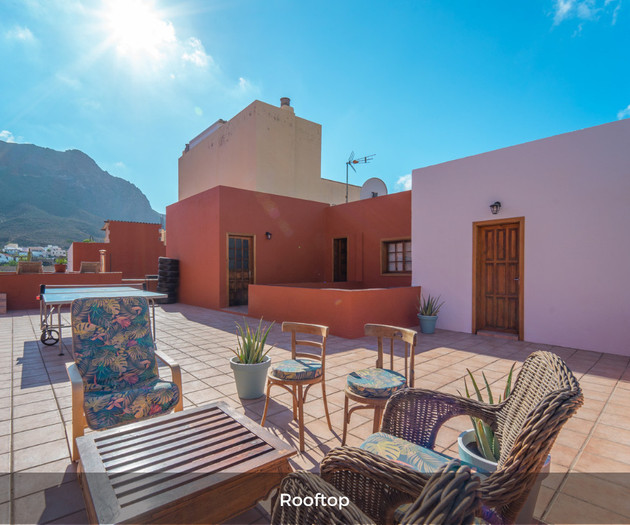 Tenerife coliving in historical house - Aloe room