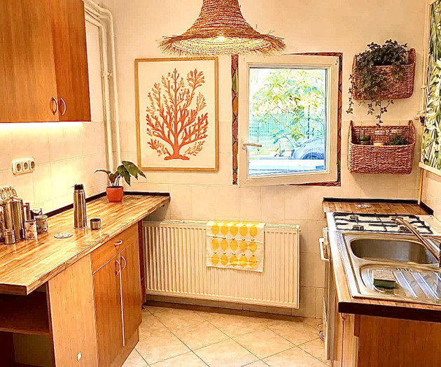 Bright and calm 1BR apartment wtih garden access
