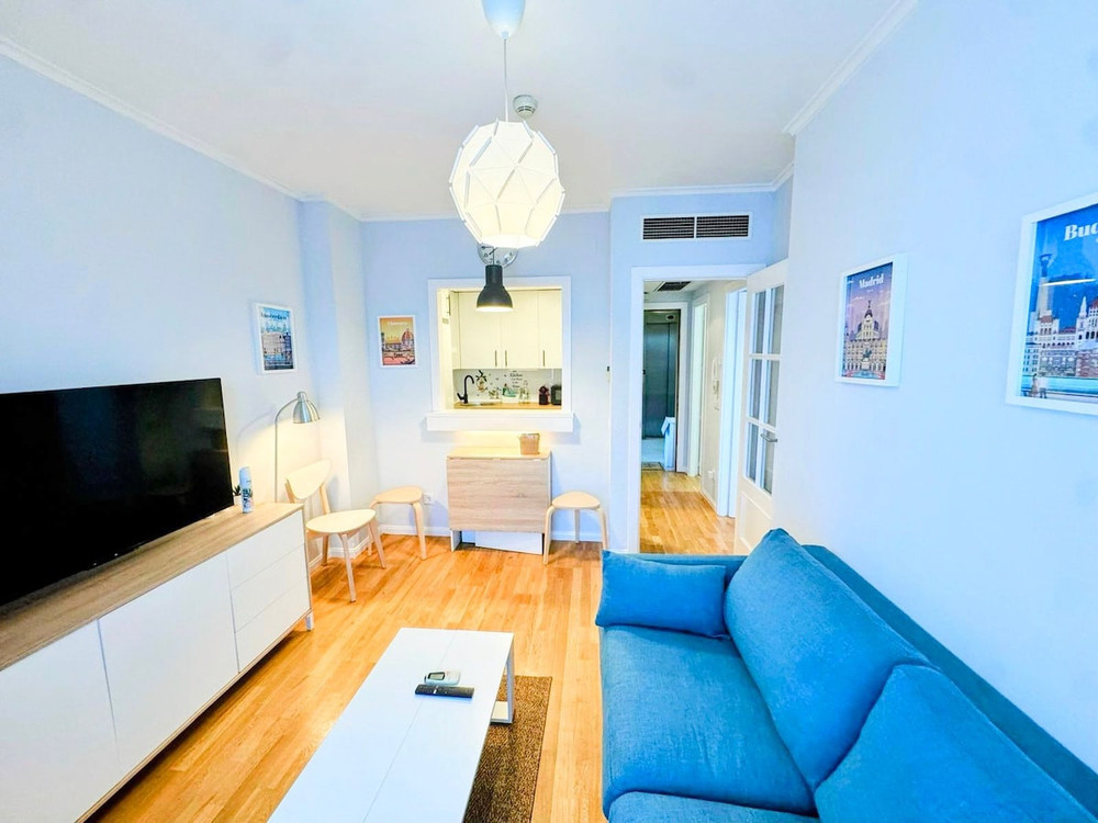 Airport Madrid Plenilunio Suites Green by beBalmy preview