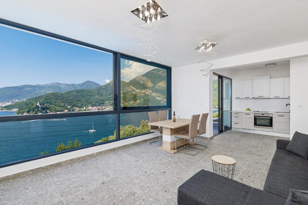 Villa Bojana 4 preview