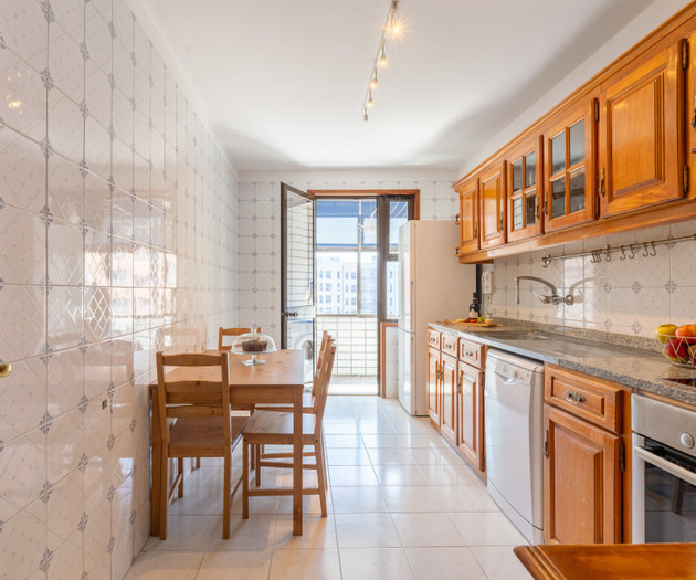 Bright & Elegant Urban Flat