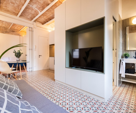 STYLISH STUDIO IN THE HEART OF BARCELONETA