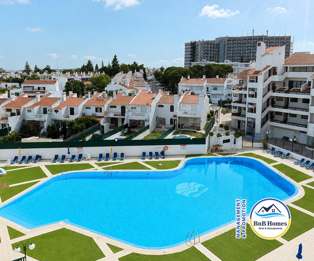 BnB Home Lili Seaview Residence, 4 Terraces, pool
