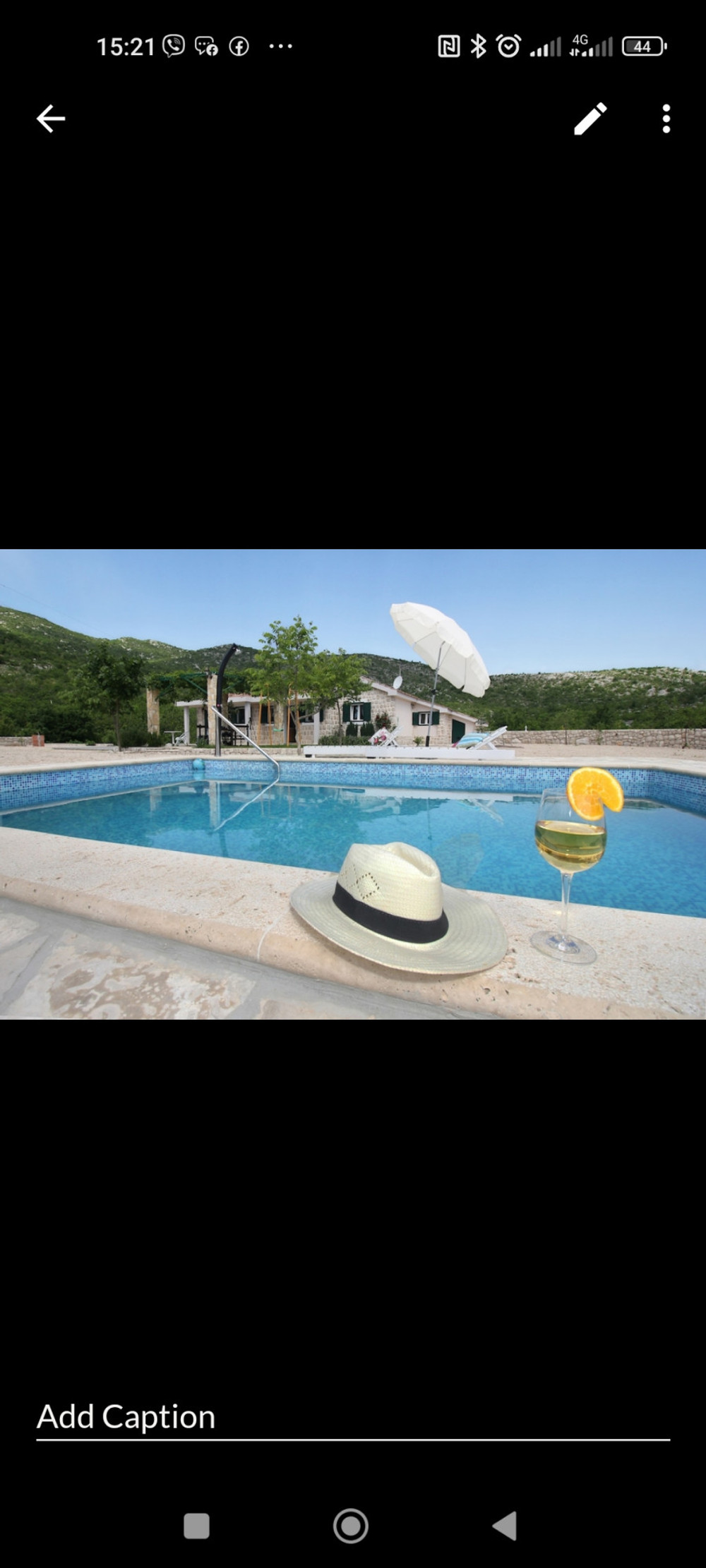 Villa with heated pool,very quiet location preview