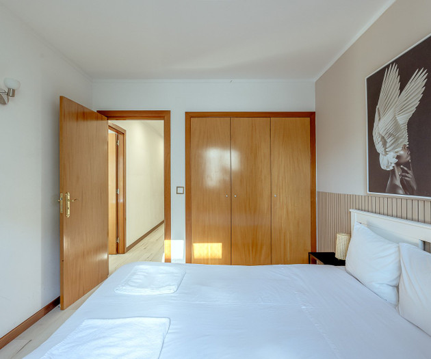 Spacious 3 bedroom apartment in Lisbon