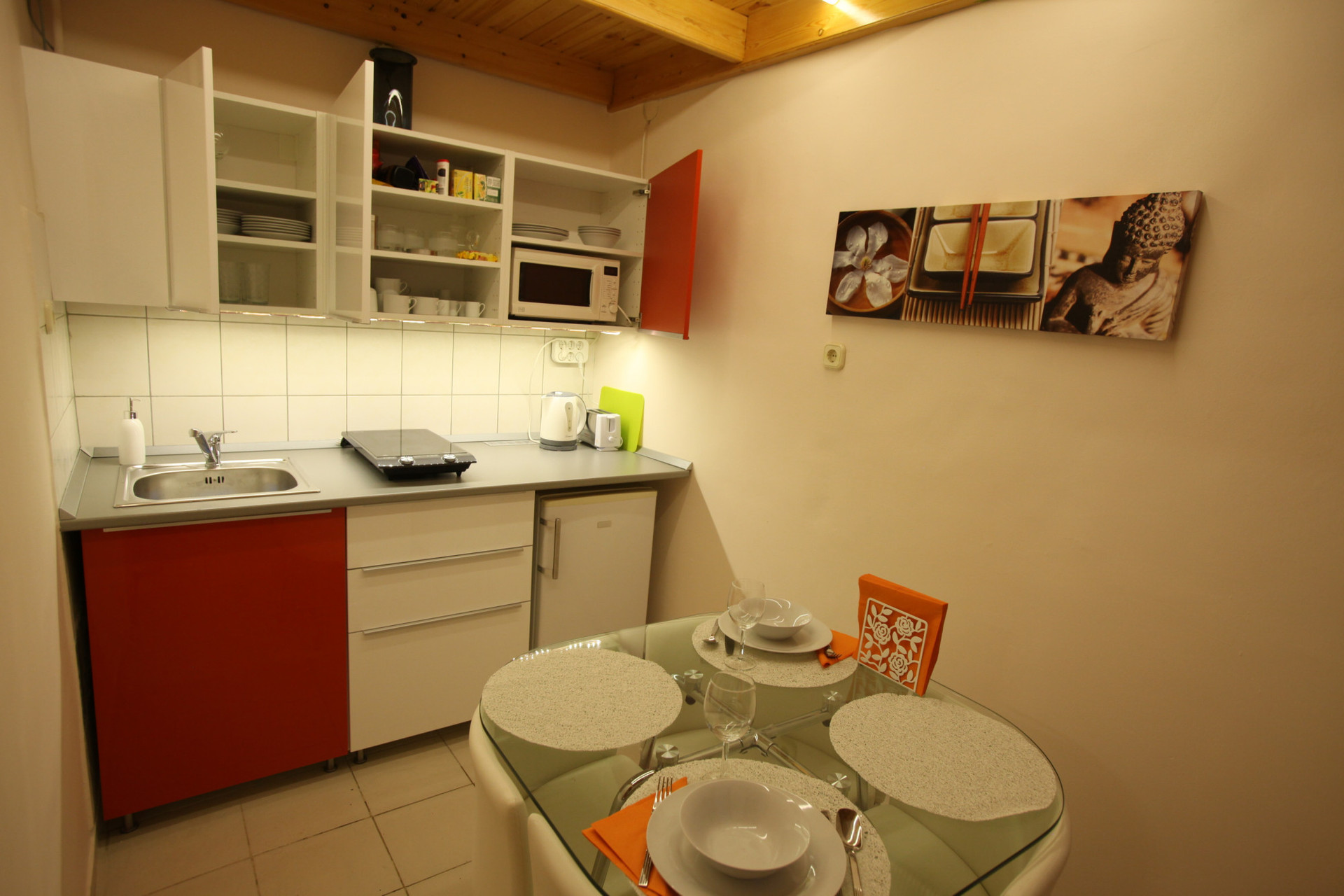 Kitchen with dining table set