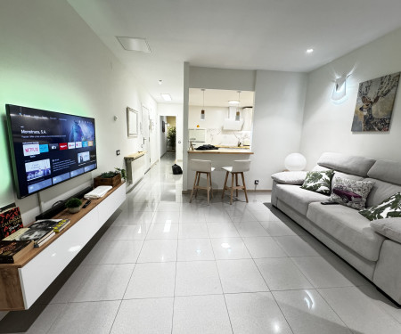 Unique apartment in Girona " LA CASITA" + Parking