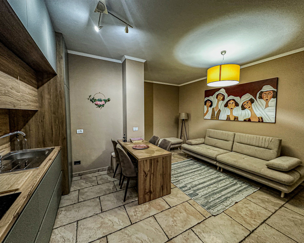 Amos City Center Apartment preview
