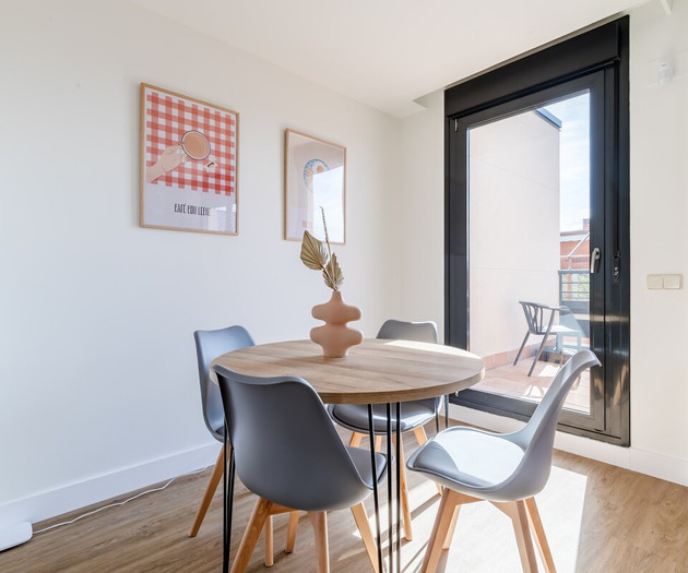 Apt. 2BR duplex w/terrace 4 Torres by CH