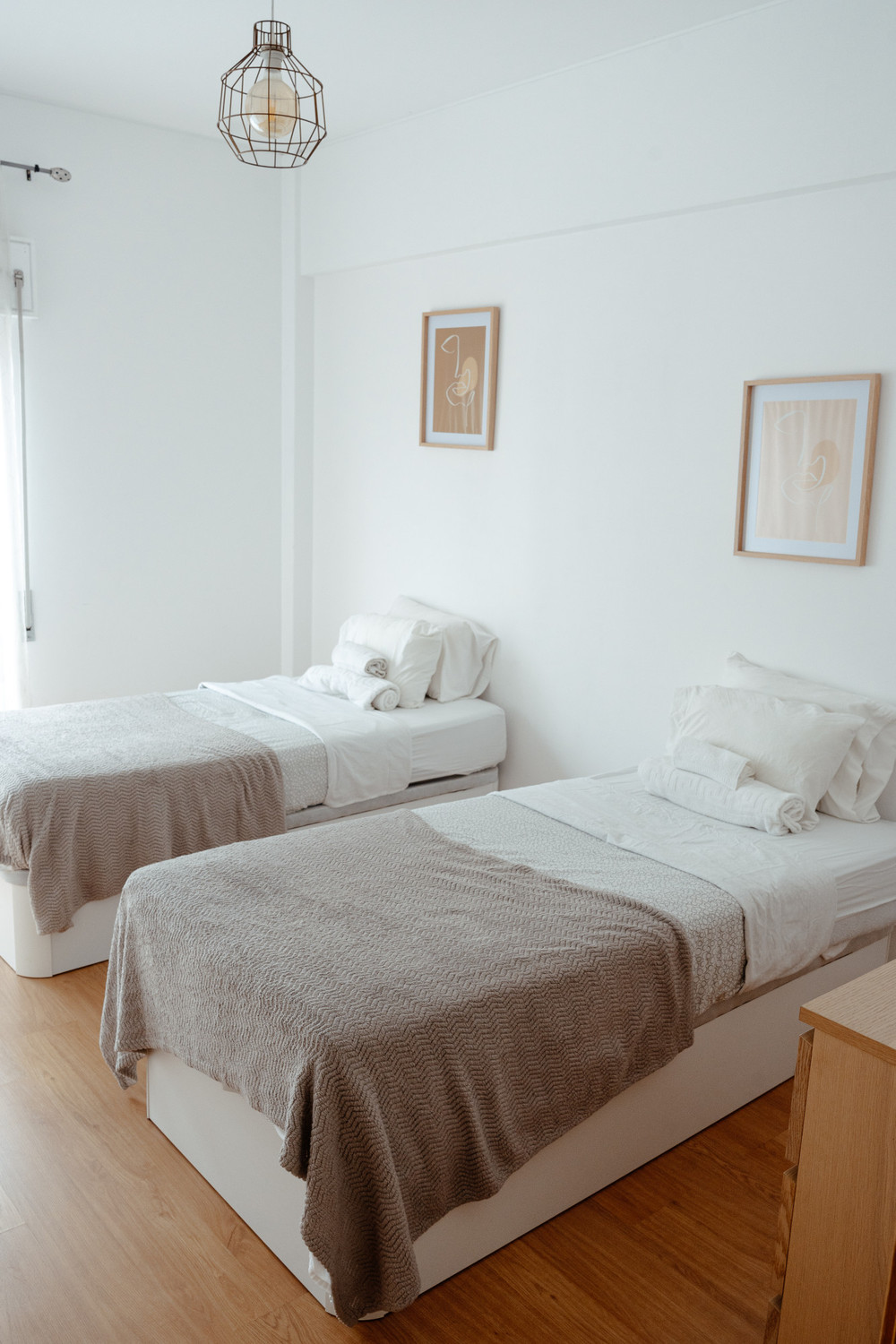 Spacious & Modern  3 bedroom Apartment preview