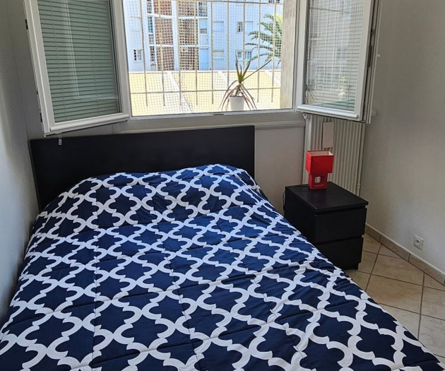 Your comfy stay in Juan-les-Pins – beach & parking