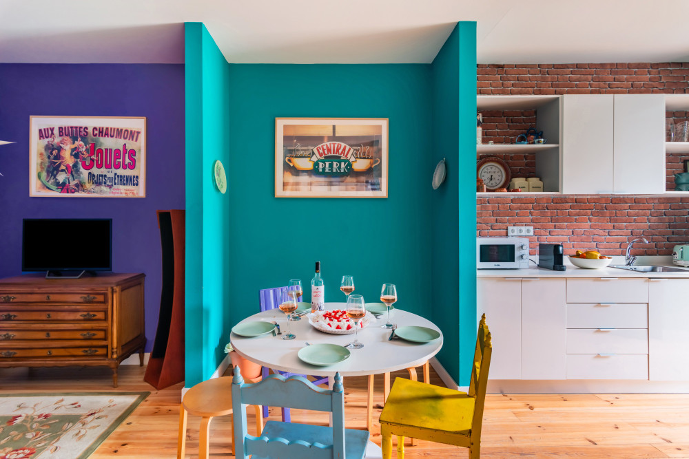 Monica's Place: a Friends' Inspired Apartment preview