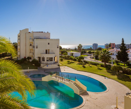 Quinta dos Arcos 2BR w/ AC & Pool by LovelyStay