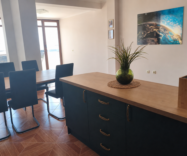 Sea View Penthouse • 3BR • 126m² + Terrace • Pools