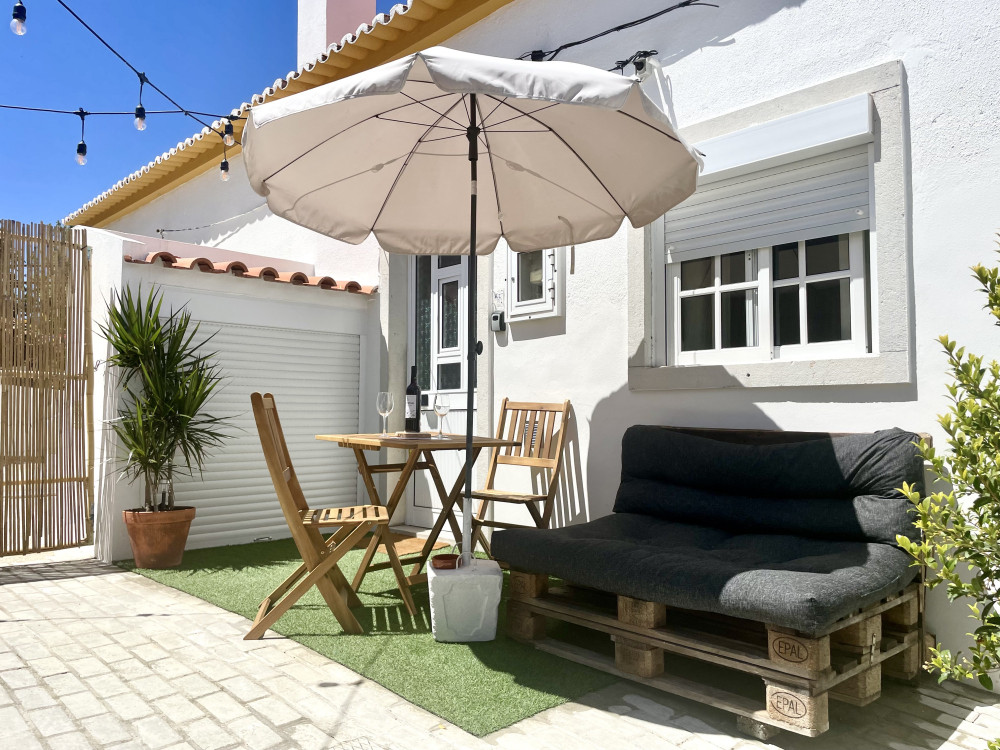 Comfortable House in Sesimbra