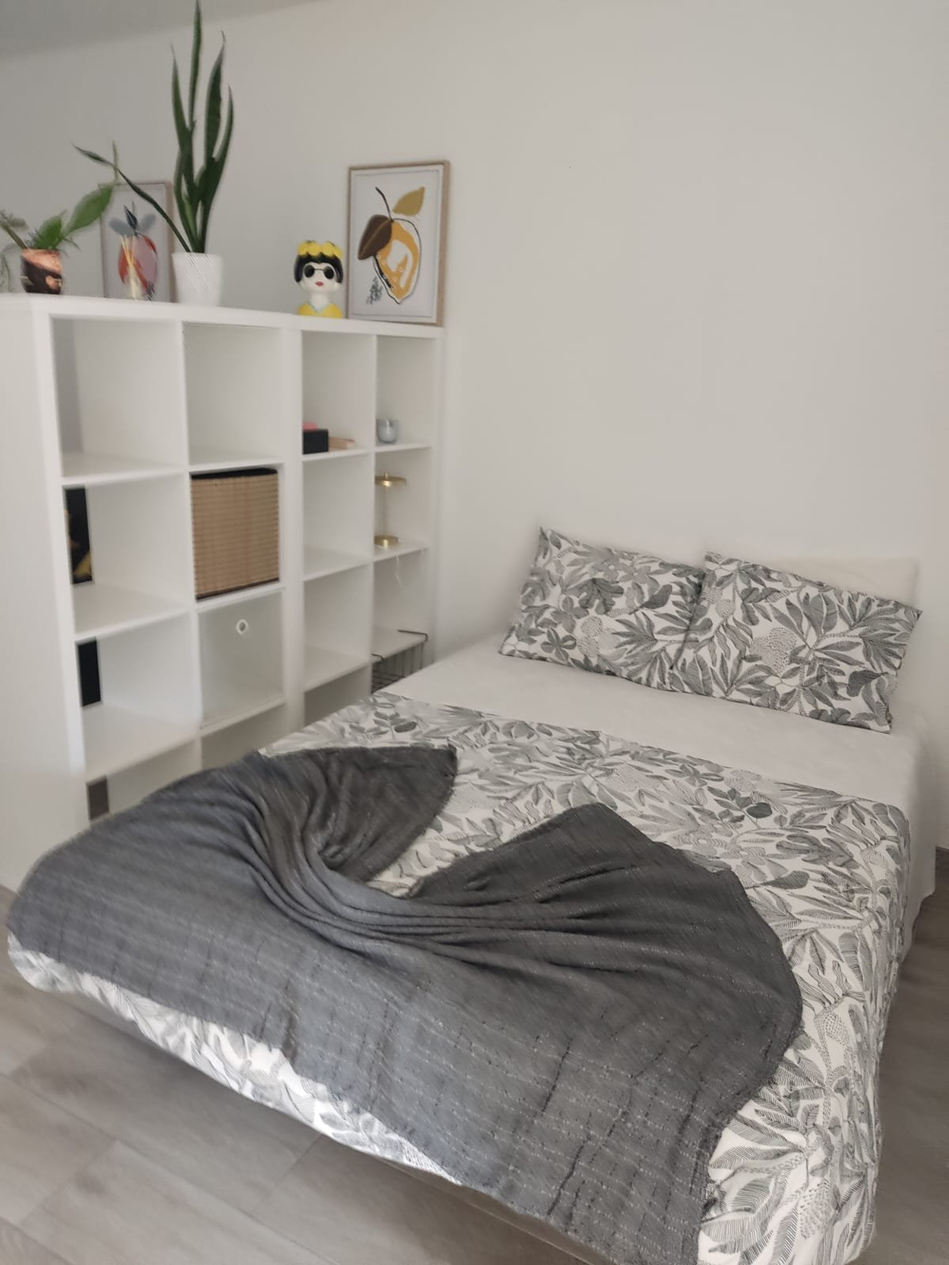 Bedroom with double bed