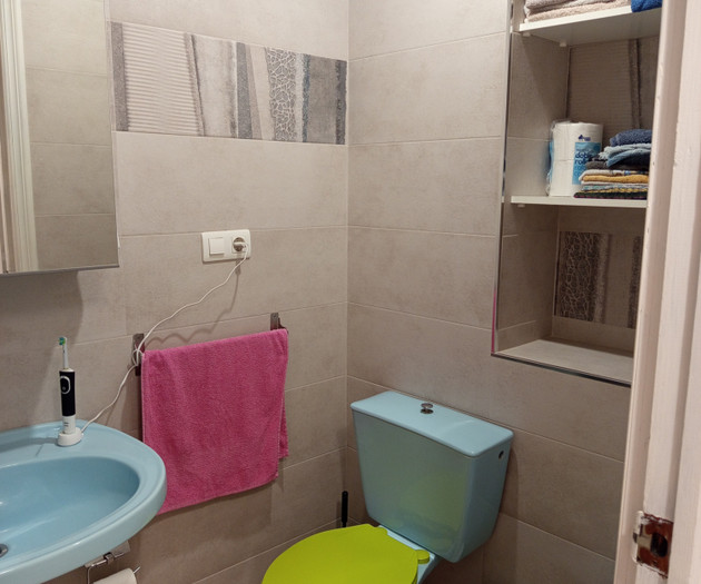 Habitación en tranquila casa céntrica