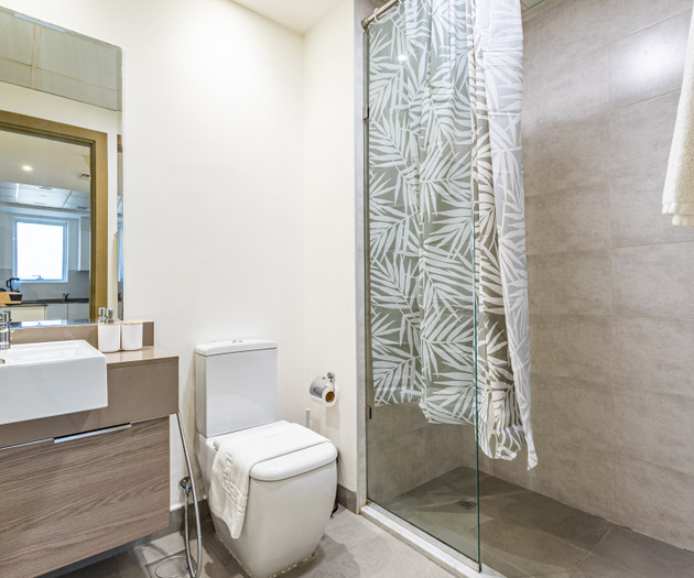 Bright & Stylish 1-Bedroom in Bloom Tower, JVC