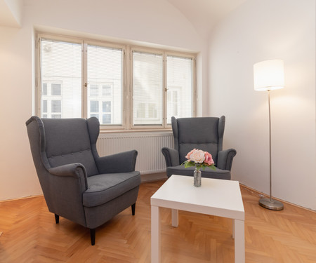 🔝 Apartment in the ♥️ of Prague | Charles Bridge