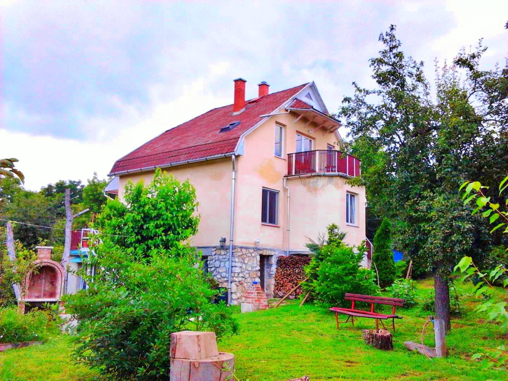 Spacious Family House for Rent in Miskolc-Tapolca preview