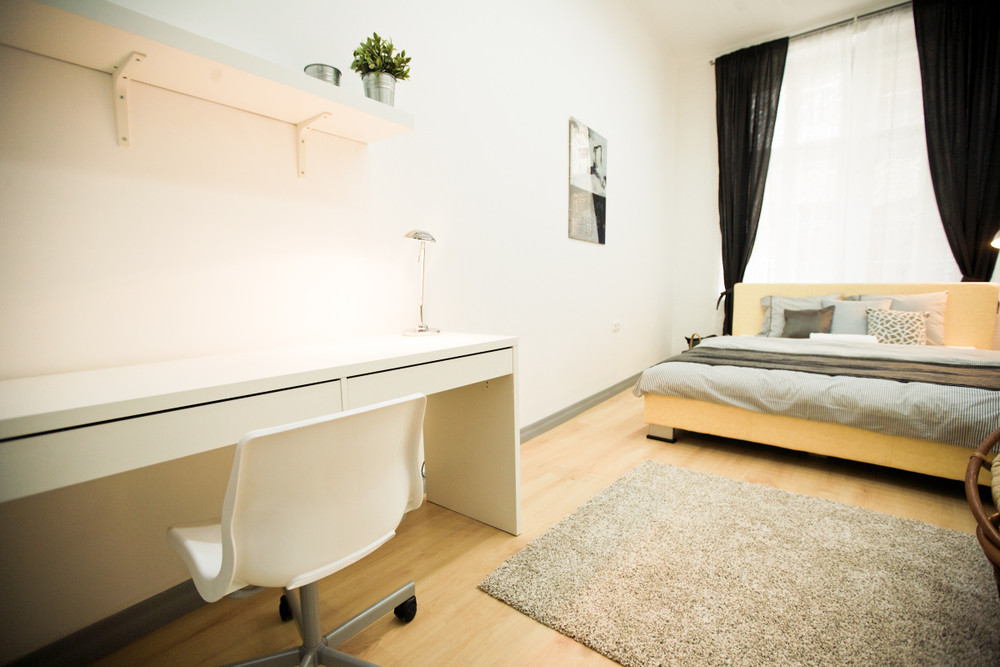 Spacious Student Room Vasvári Street 9 - Room 2 preview