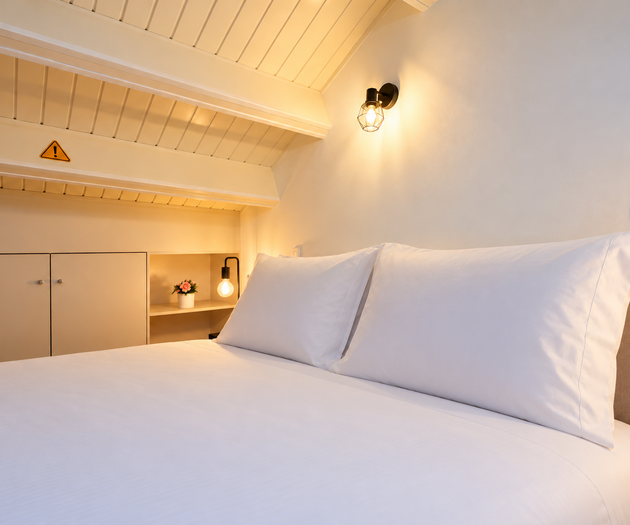 50 m² Fully Furnished T1 Penthouse Apartment